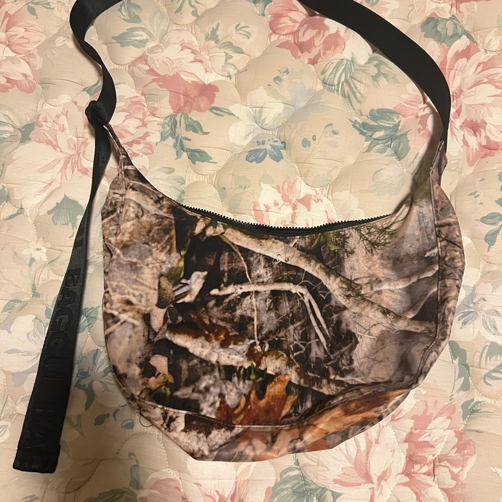 BAGGU Photo Forest Medium Crescent Crossbody Bag